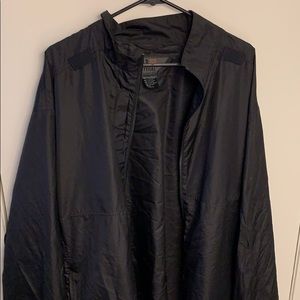 Black wind breaker